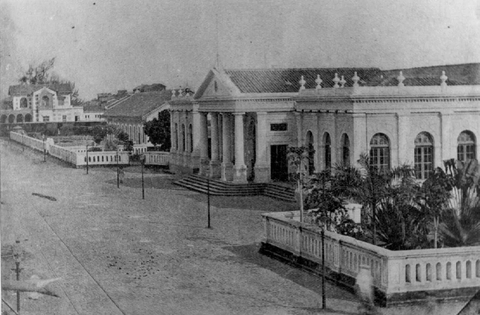 A antiga Estação Ferroviária Dr. João Felipe, erguida no século XIX, deu lugar à Estação das Artes