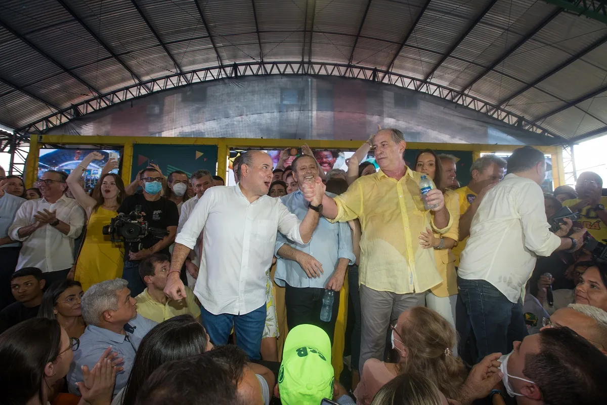 Ciro Gomes e Roberto Cláudio inauguram neste domingo tradicional comitê de campanha no Cocó, em Fortaleza