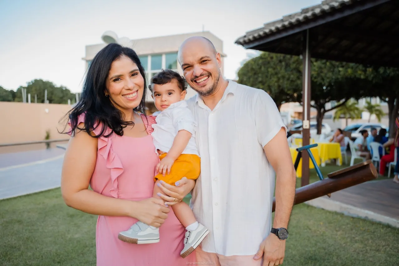 Casal precisou adiar os planos em razão da conjuntura econômica desfavorável, mas se organiza para realizar o sonho da casa própria