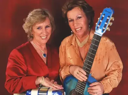 Imagem da notícia: Marilene, da dupla sertaneja 'As Galvão', morre aos 80 anos