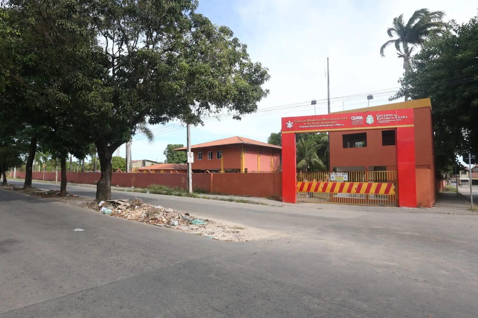 Imagem da notícia: Promotor suspeito de matar idoso a tiros na Cidade dos Funcionários é interrogado nesta sexta