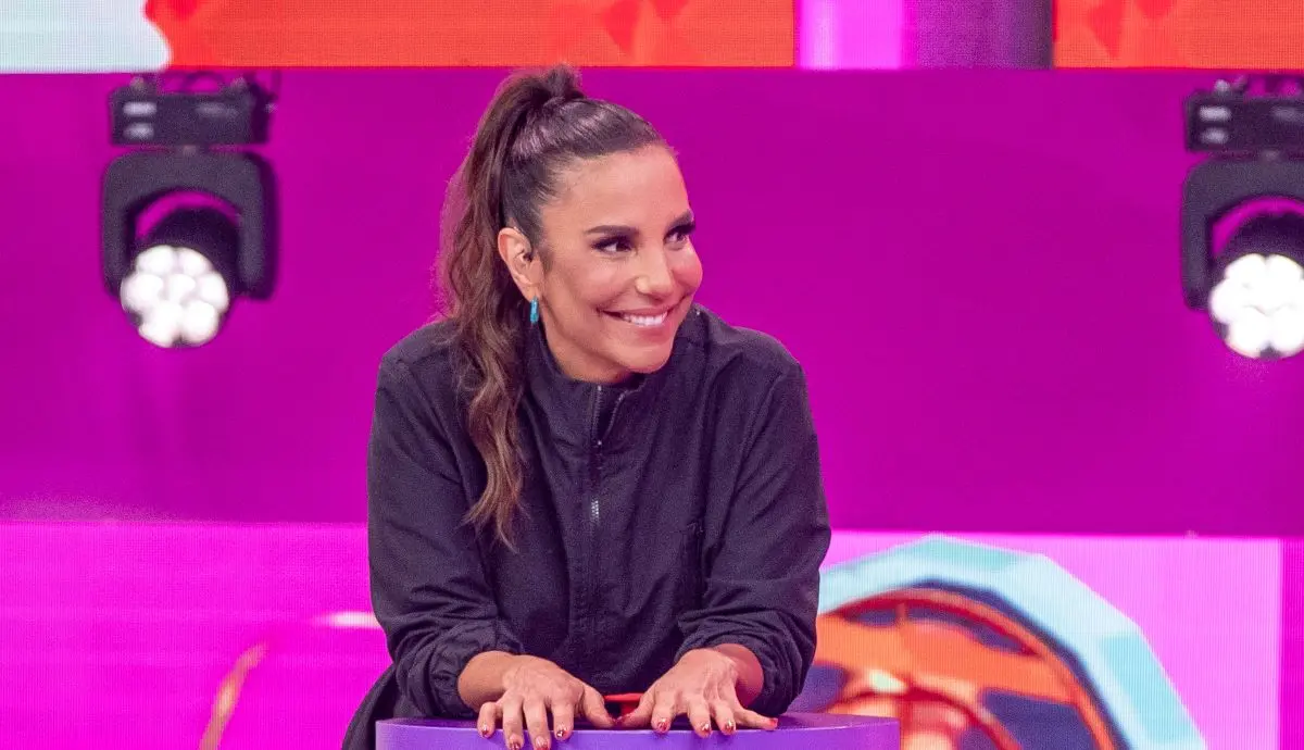 Imagem da notícia: Ex-assistente de Ivete Sangalo processa cantora e pede mais de R$ 1 milhão