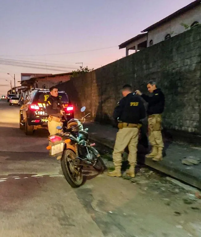 Condutores foram presos com motos com a mesma placa clonada