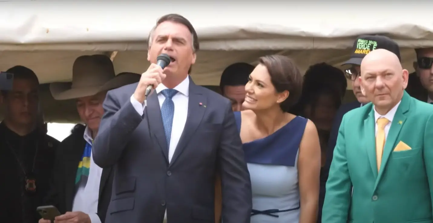 Imagem da notícia: 'A vontade do povo se fará presente', diz Bolsonaro em discurso de comemoração do 7 de setembro