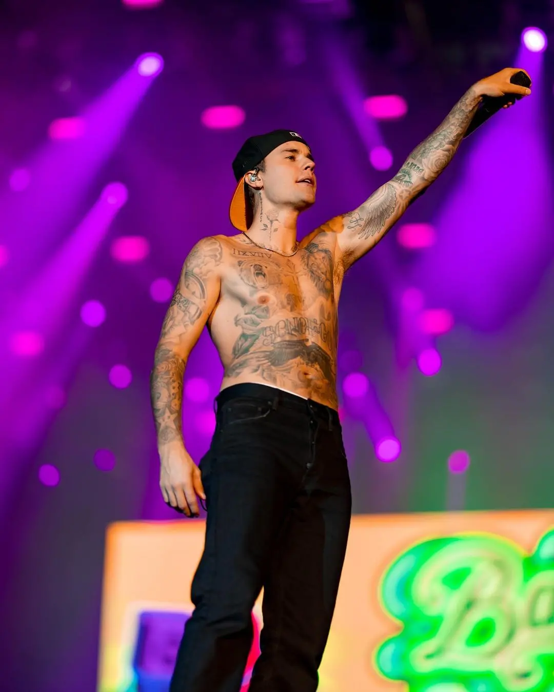 Imagem da notícia: Psicóloga envia mensagem para paciente fã de Justin Bieber após turnê cancelada e post viraliza
