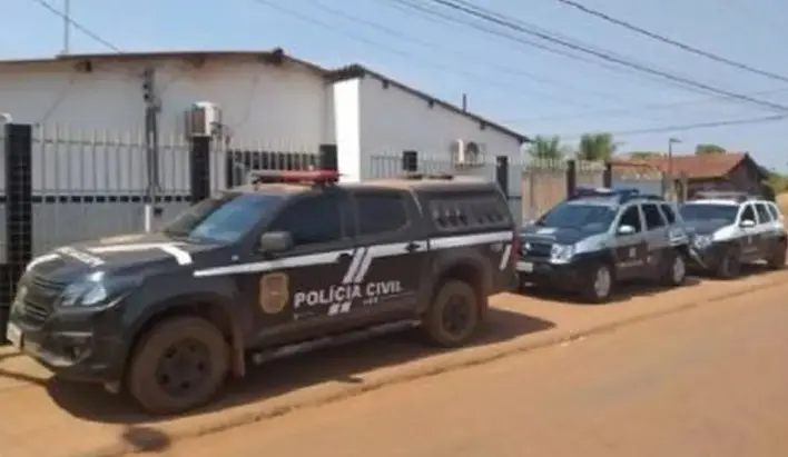 Imagem da notícia: Apoiador de Bolsonaro mata eleitor de Lula após briga política, diz delegado