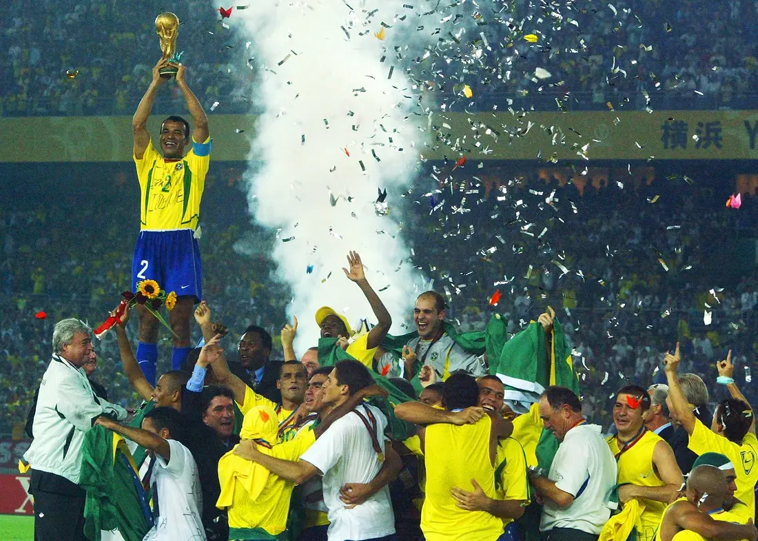 Imagem da notícia: Netflix anuncia documentário com bastidores do penta do Brasil na Copa em 2002; veja trailer