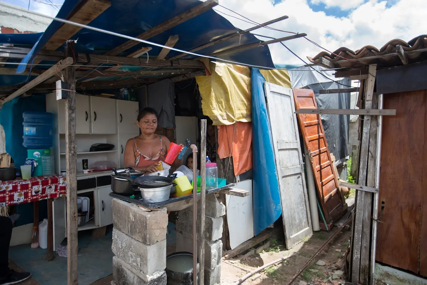 Imagem da notícia: Demanda por moradia cresce 34% e Fortaleza tem 215 mil pessoas à espera de uma casa