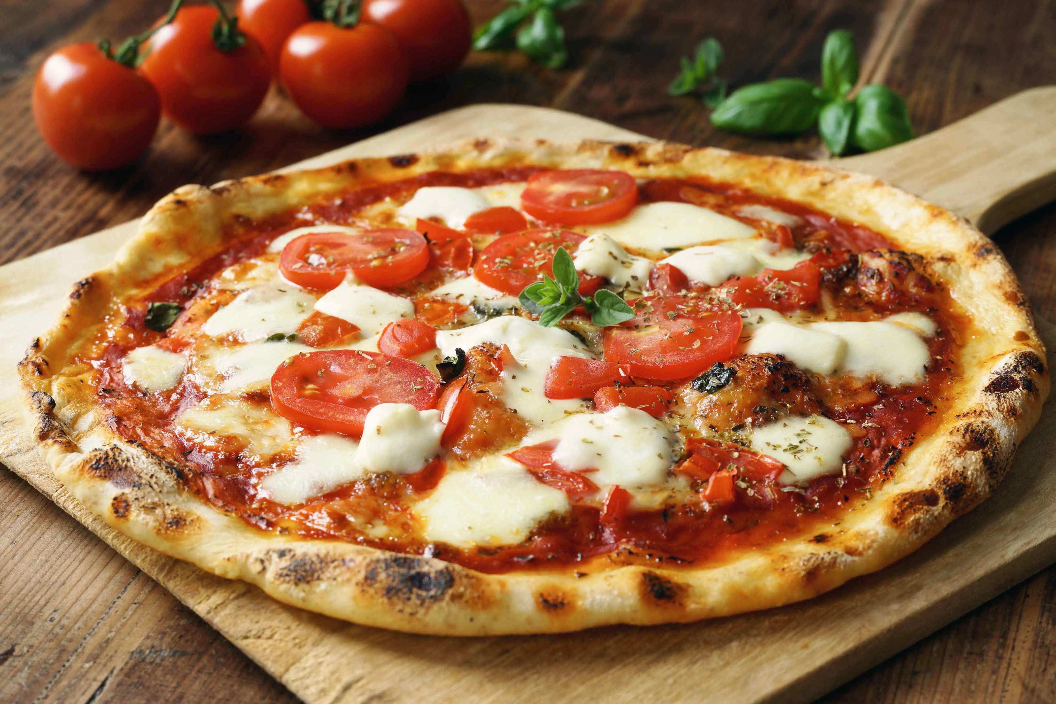 Imagem da notícia: Historiador questiona origem da pizza e gera polêmica na Itália 