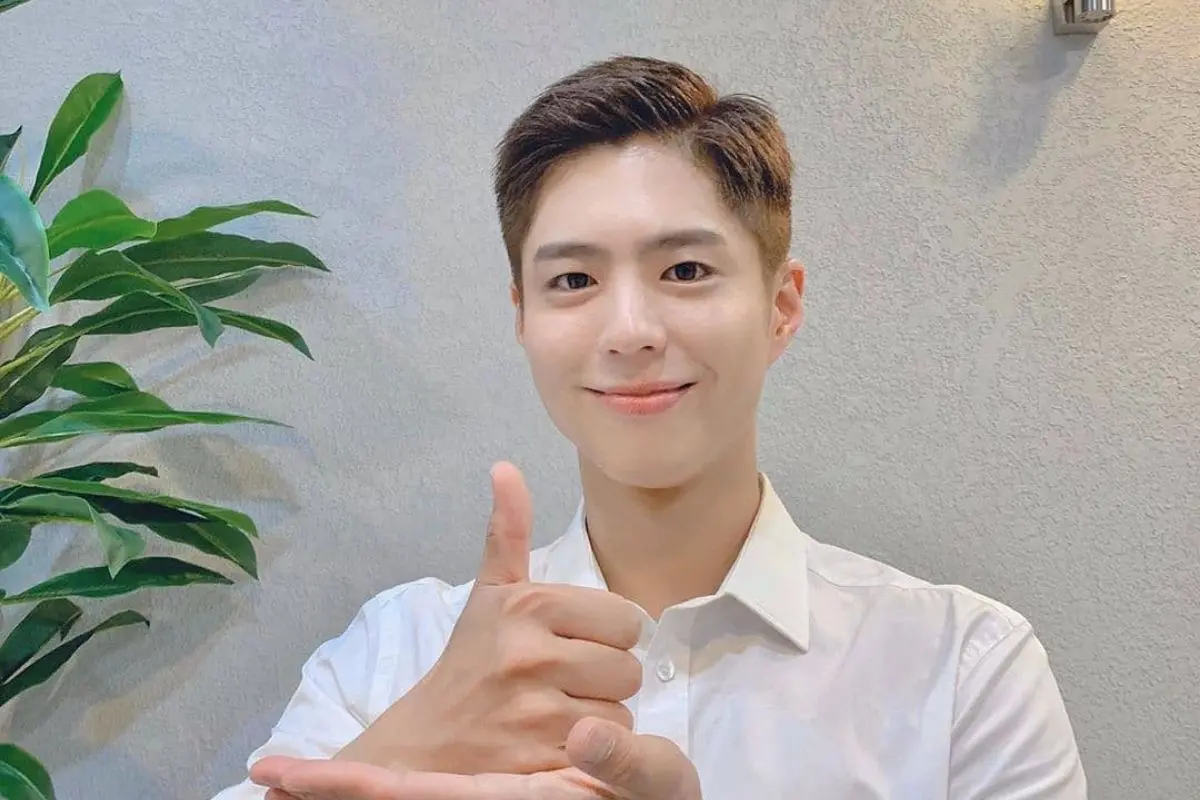 Imagem da notícia: Golpista se passa pelo ator sul-coreano Park Bo-Gum e rouba R$ 40 mil de brasileira 