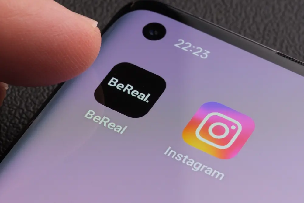 Imagem da notícia: O que é o BeReal? Conheça o app que foca nas fotos em 'tempo real'