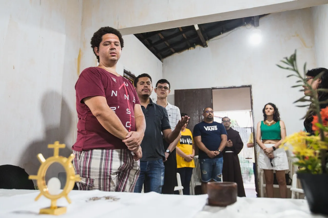 Grupo Porta da Misericórdia é formado por pessoas LGBTI+ e se reúne em paróquia de Fortaleza