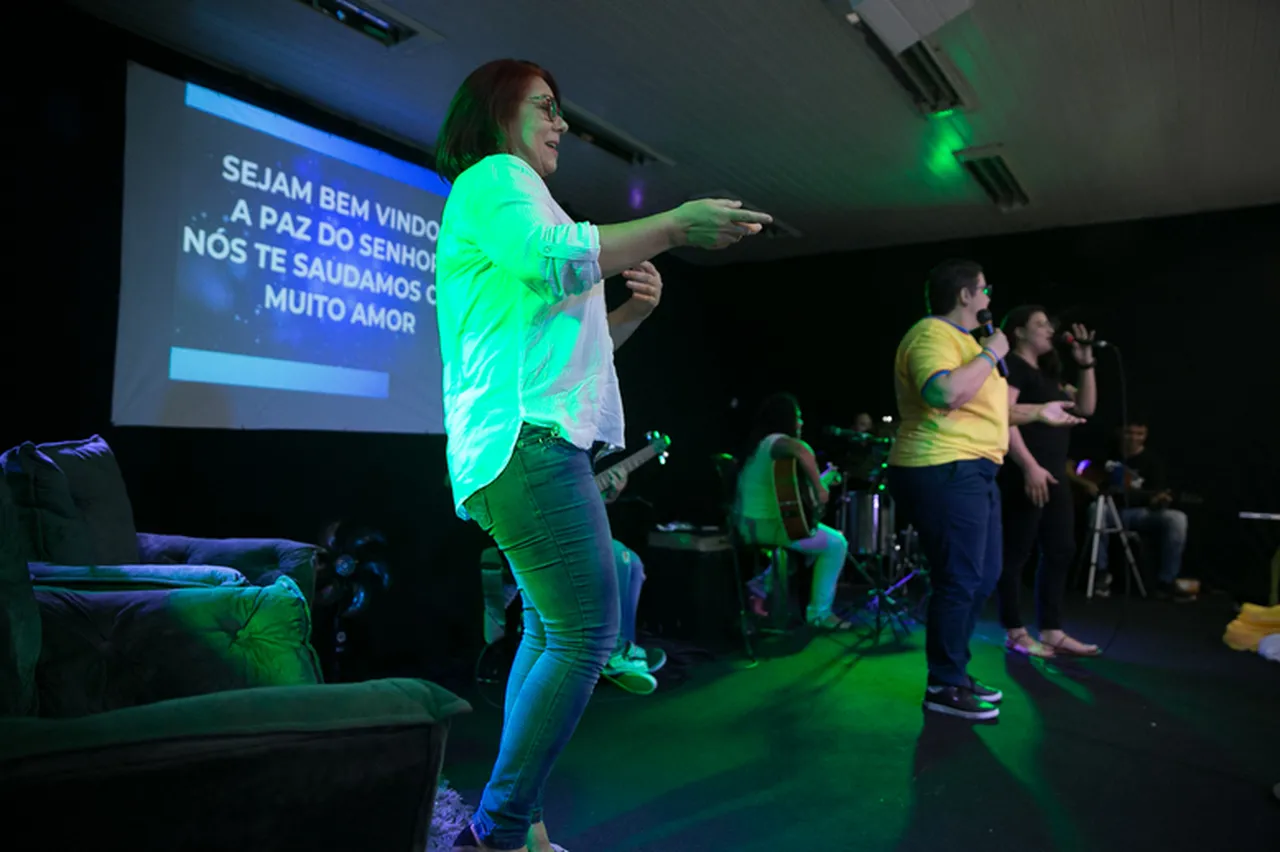 As pastoras Diana e Selly Moreira atuam há 7 anos numa igreja criada com propósito de incluir a todos