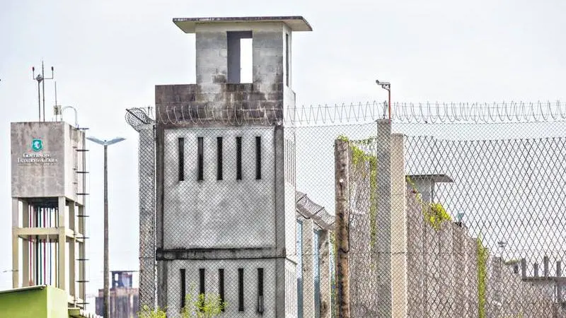 Imagem da notícia: Diretor de hospital penitenciário é afastado do cargo após matéria sobre supostas faltas ao trabalho