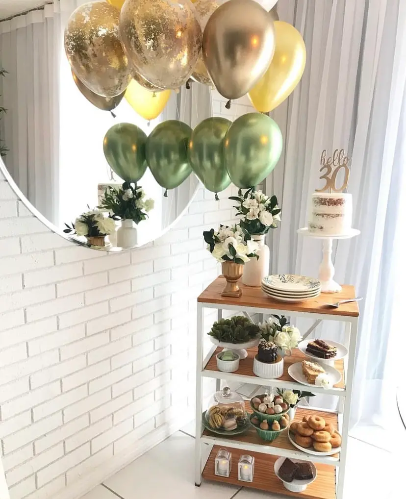 Imagem da notícia: Festas em casa: confira dicas de decoração para valorizar os detalhes nas mini celebrações