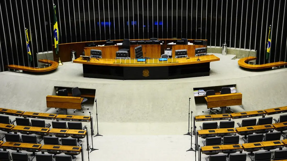 Imagem da notícia: Veja as primeiras declarações dos deputados federais eleitos no Ceará em 2022