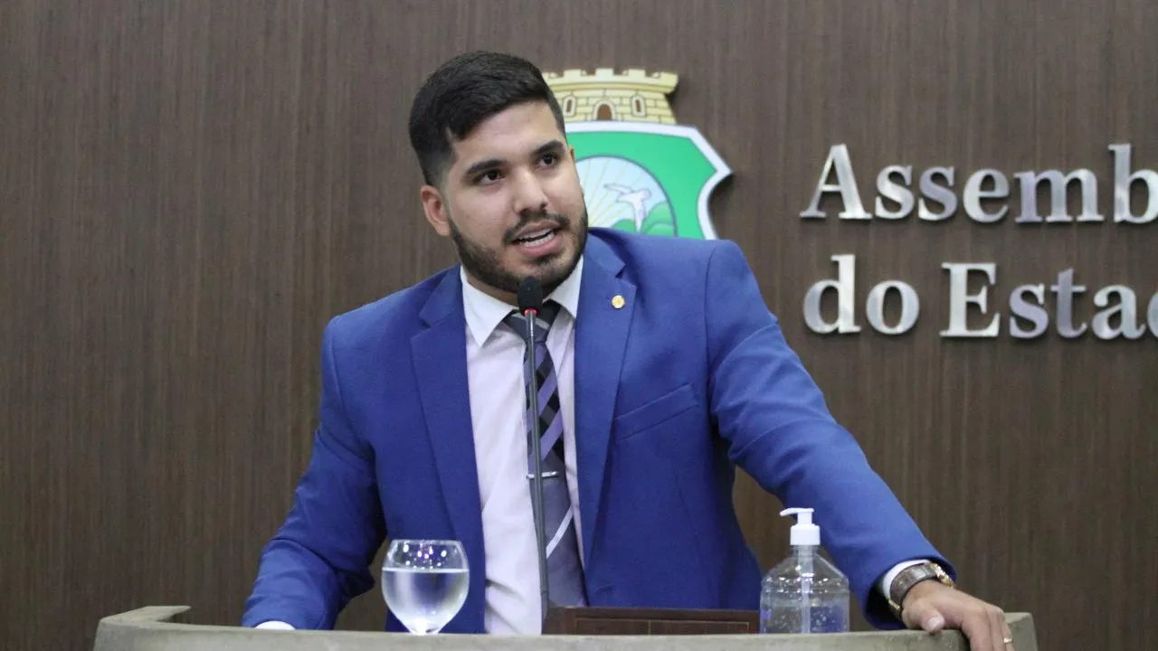 André Fernandes foi eleito com 225.509 votos