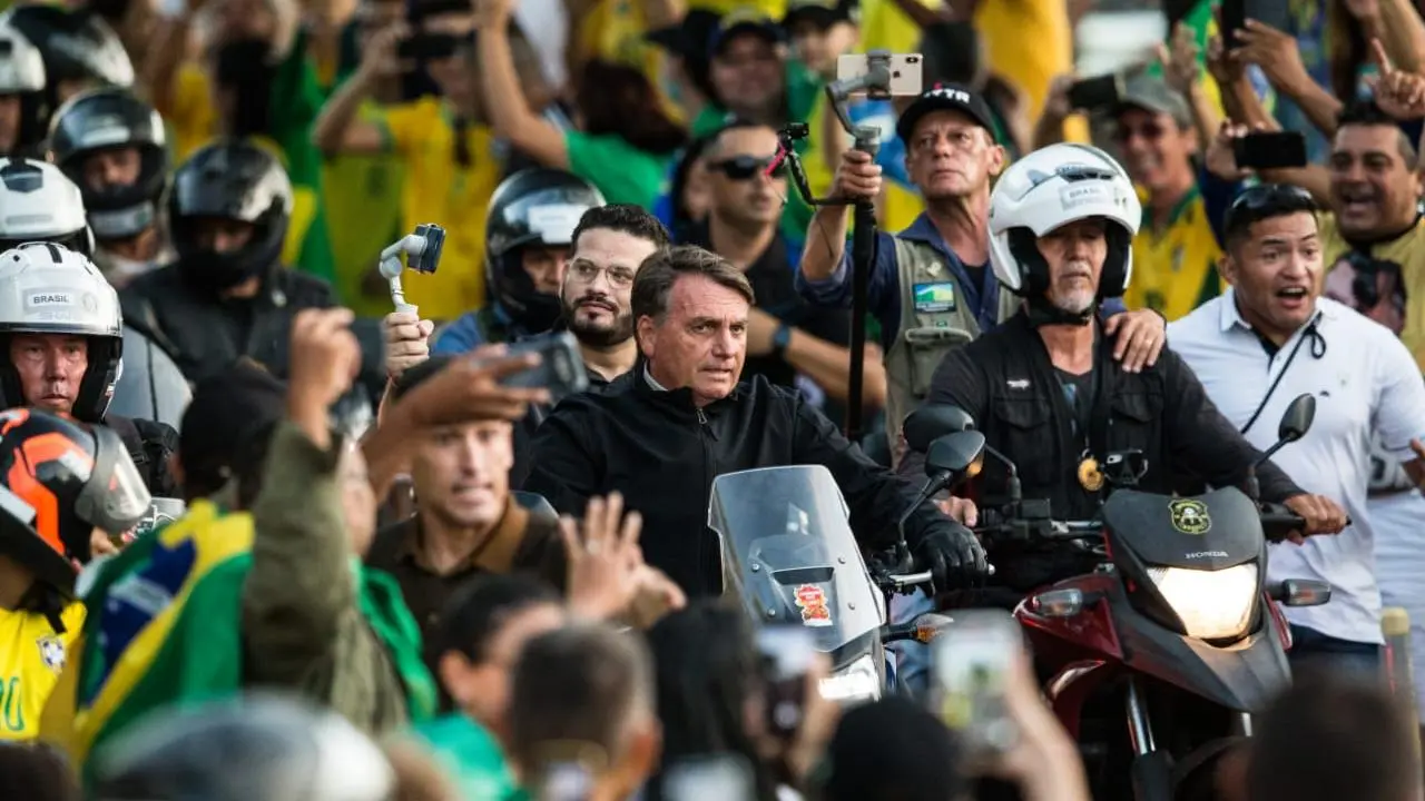 Imagem da notícia: Qual cenário Bolsonaro encontra no Ceará após o resultado do 1º turno 