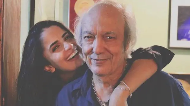 Imagem da notícia: Esposa de Erasmo Carlos posta homenagem após internação do cantor: 'É duro ficar sem você'