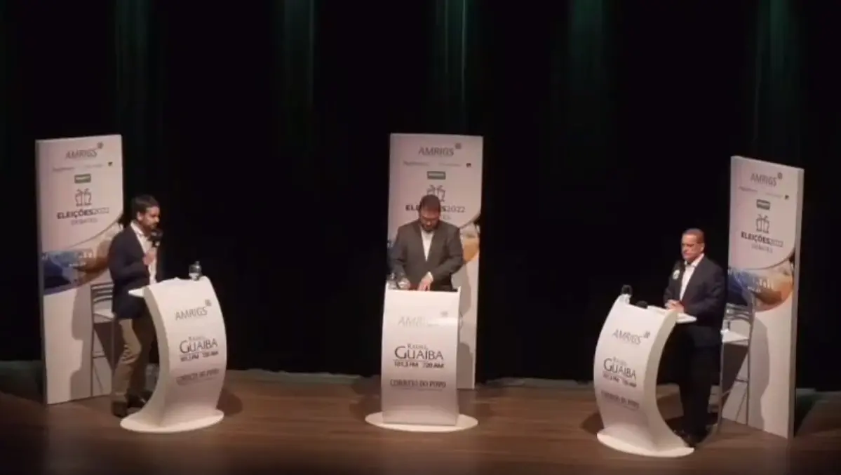 Imagem da notícia: Em debate, Onyx Lorenzoni não responde pergunta de Eduardo Leite e vídeo viraliza; veja
