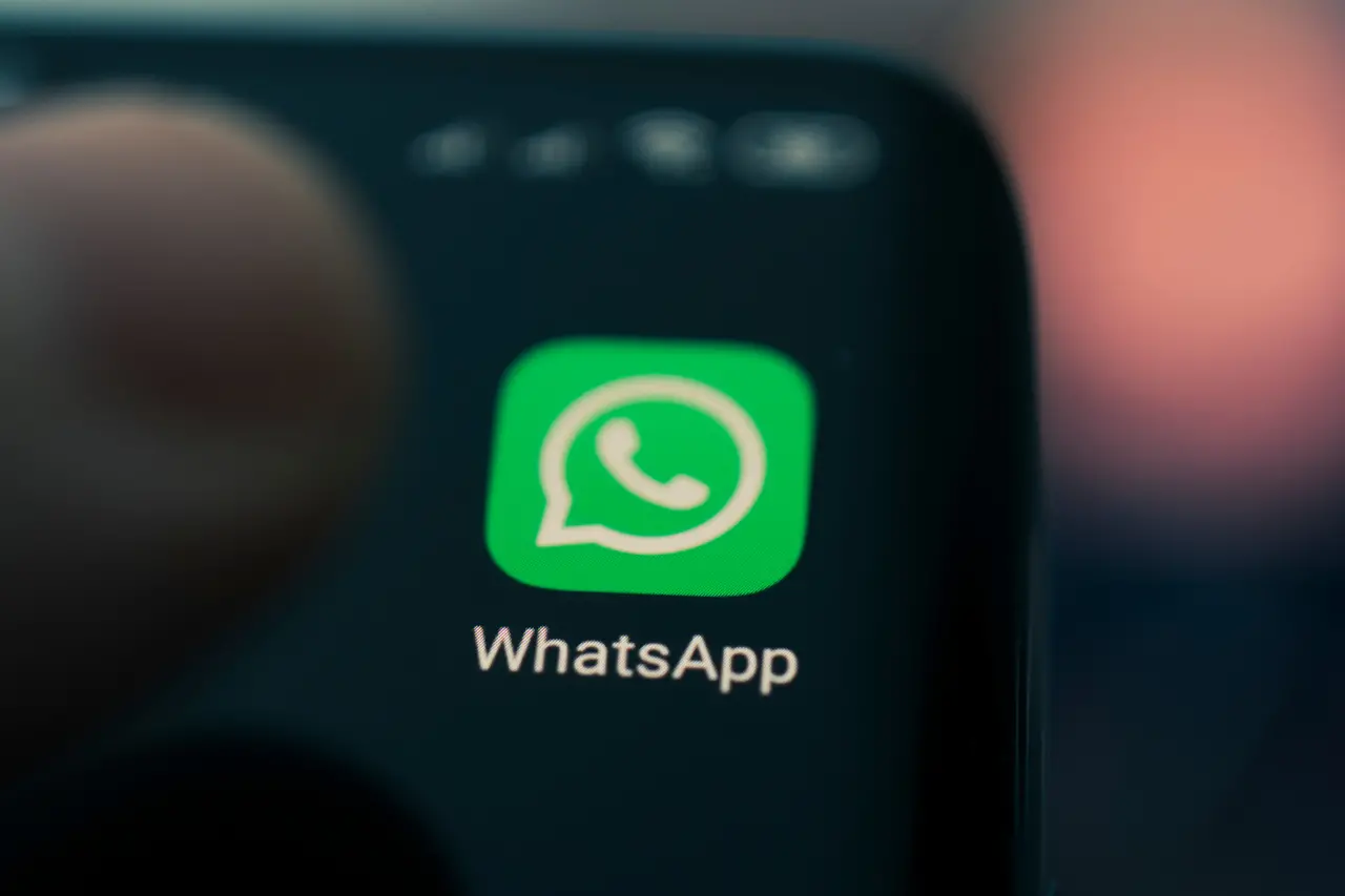 Imagem da notícia: WhatsApp libera comunidades e grupos com até 1.024 participantes