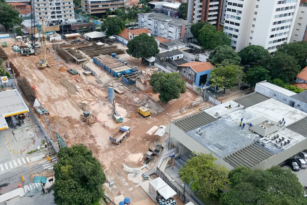 Imagem da notícia: Veja 3 grandes obras do Ceará que dependem do Governo Federal para serem concluídas