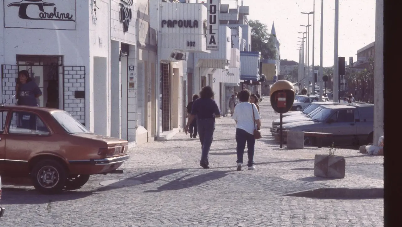 Imagem da notícia: Beco das Almas, Rua do Fogo e Travessa das Flores: conheça nomes antigos de 50 vias de Fortaleza