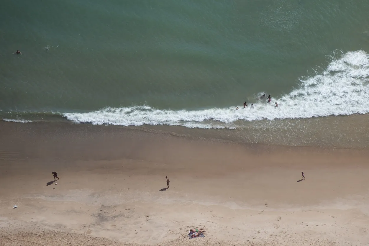 Absorção de calor acontece, principalmente, no oceano