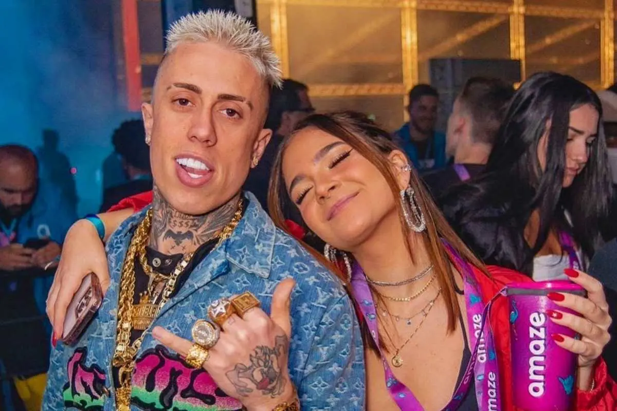 Imagem da notícia: Mel Maia e MC Daniel são flagrados dando selinho, e público reforça rumores de namoro