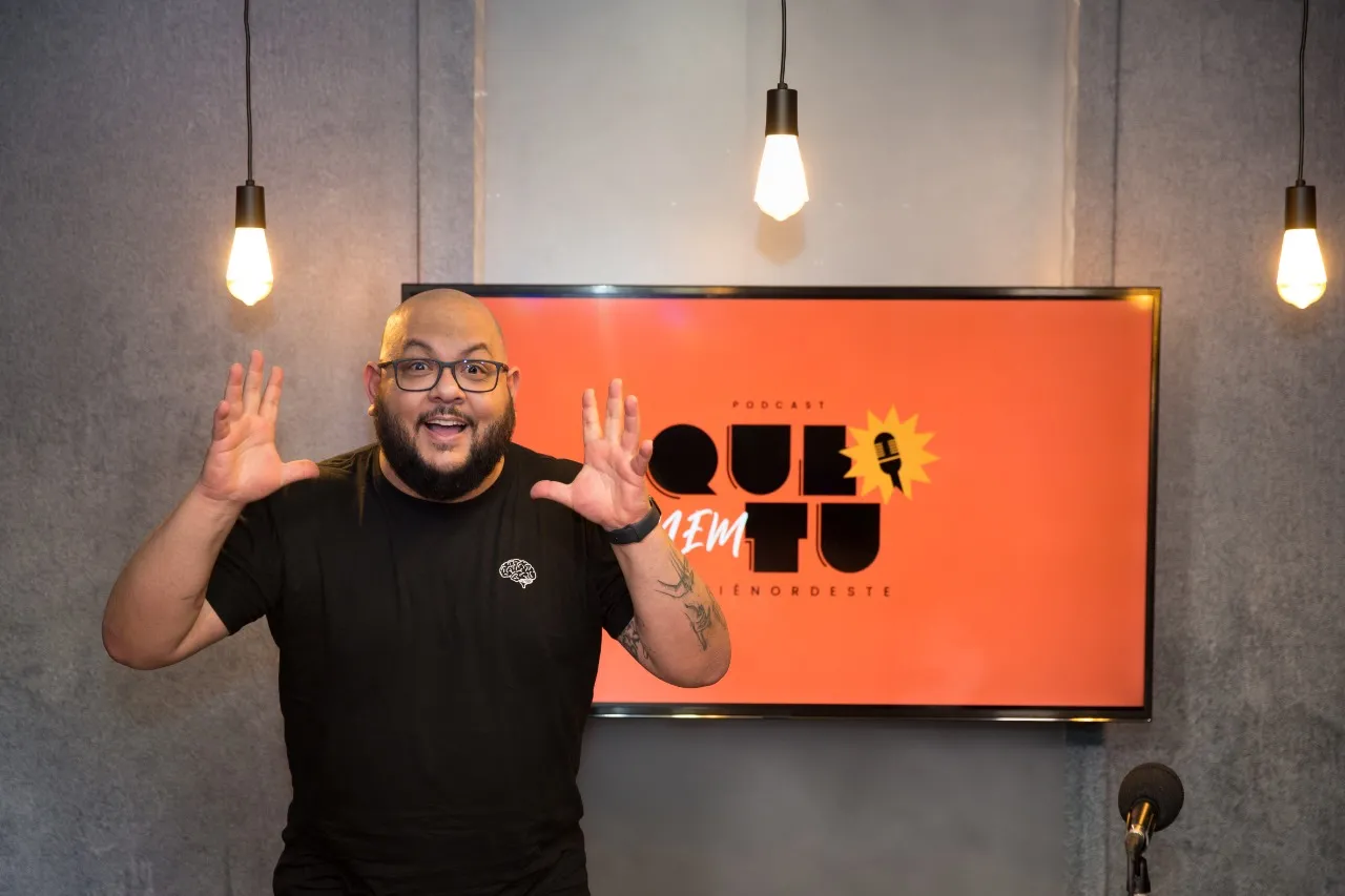 Criador de conteúdo PH Santos é o segundo entrevistado do Que Nem Tu