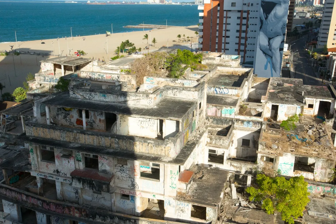 De hotel a ocupação, estrutura abriga hoje pessoas em situação de rua