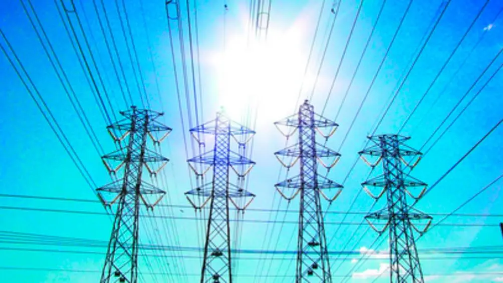 Imagem da notícia: Energia elétrica: mês de dezembro trará aumento de carga