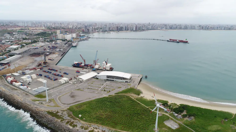 O Porto do Mucuripe também foi finalizado após 2014.