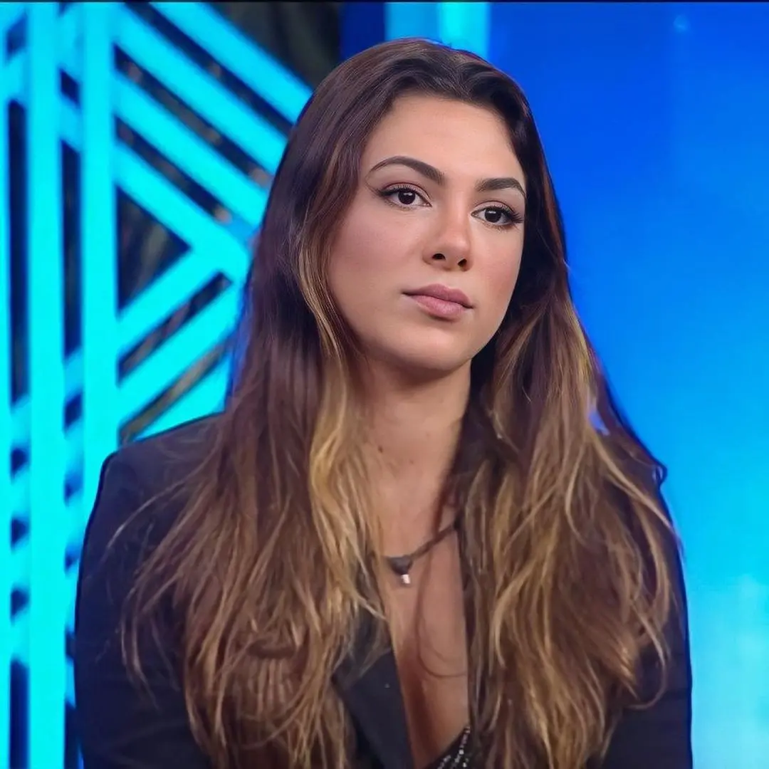 Imagem da notícia: Pétala sai de A Fazenda e desiste de reality após Deolane