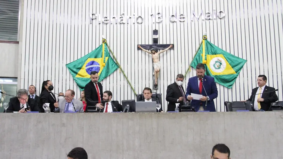 Imagem da notícia: 'Com certeza alguma compensação financeira terá que ser feita', diz líder do Governo sobre ICMS
