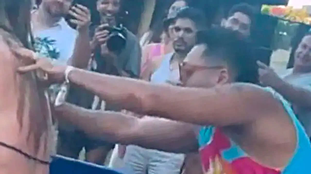 Imagem da notícia: Tirullipa rebate novamente acusação de assédio na Farofa da Gkay e diz que houve 'mimimi' 