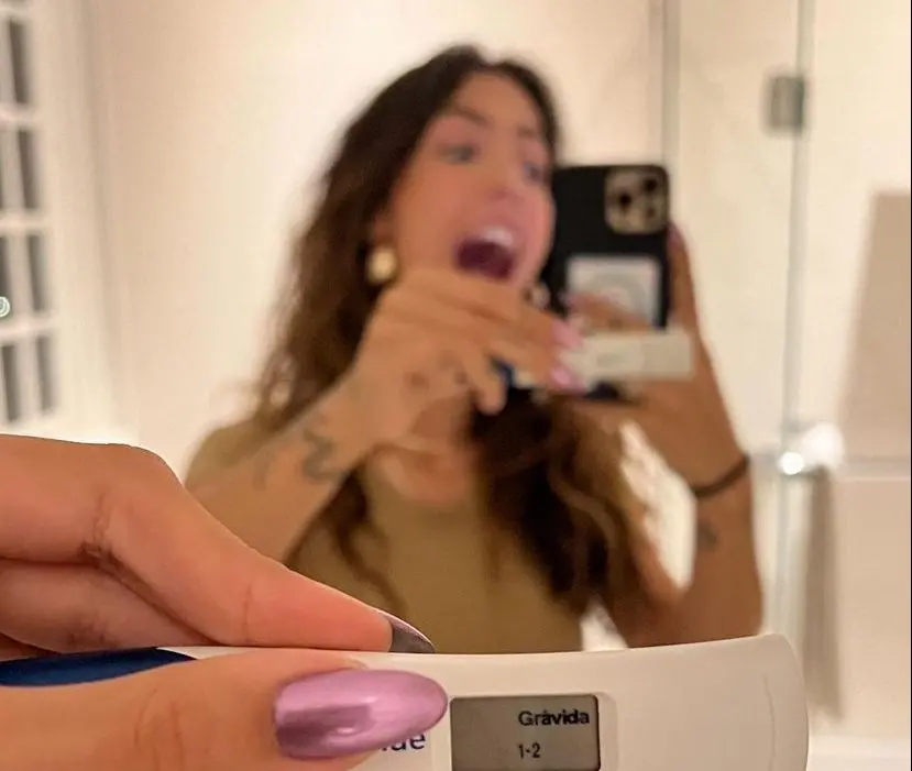Imagem da notícia: Gabi Brandt confirma gravidez de risco após rumores de fãs: 'fui forçada a contar'