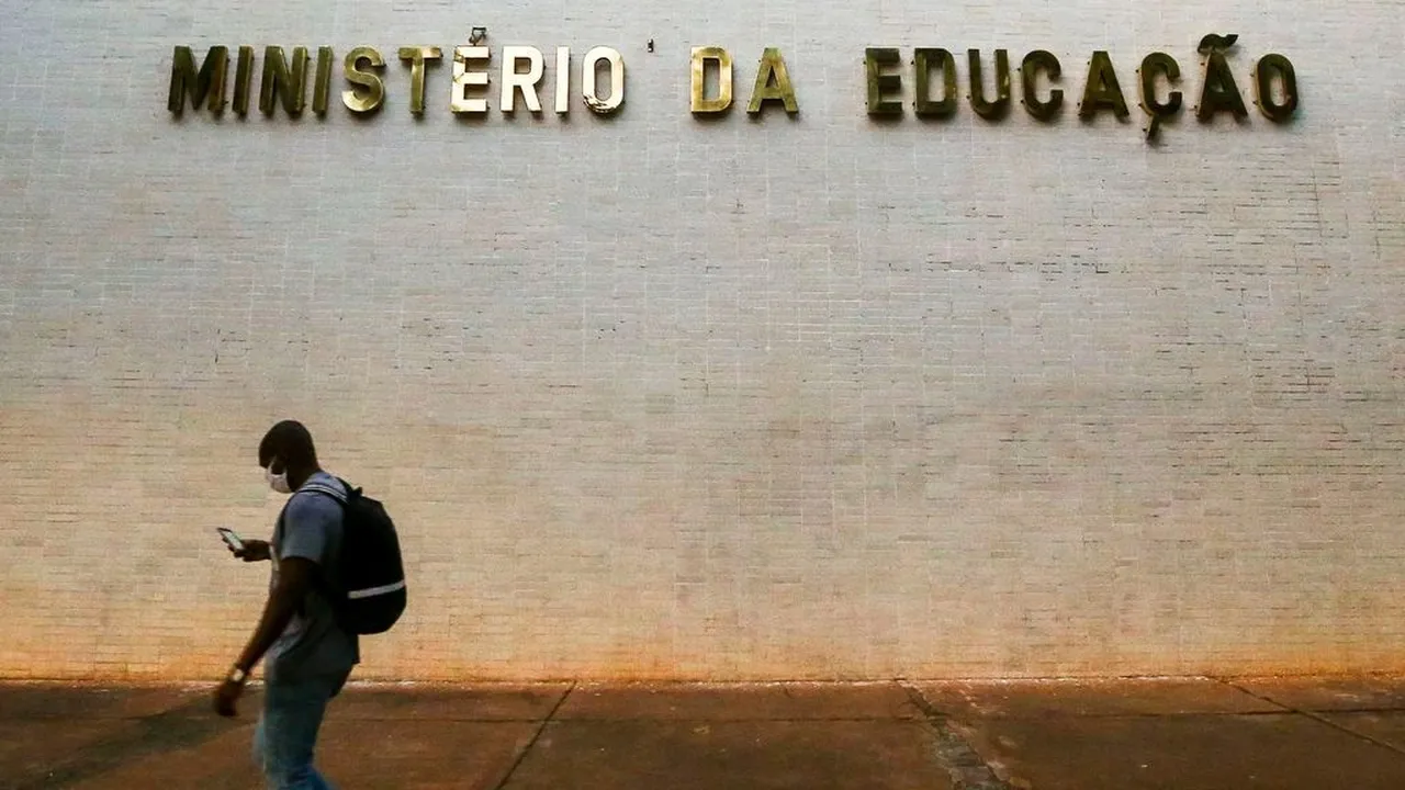 Essas rendas são imprescindíveis, legítimas e absolutamente necessárias, no campo prático e de curto prazo de quem precisa comer e sobreviver