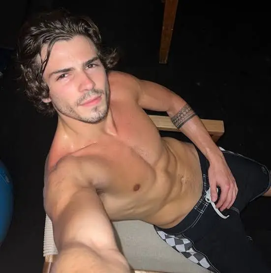 Imagem da notícia: Conheça o ator Lucca Picon, apontado como o novo affair de Anitta