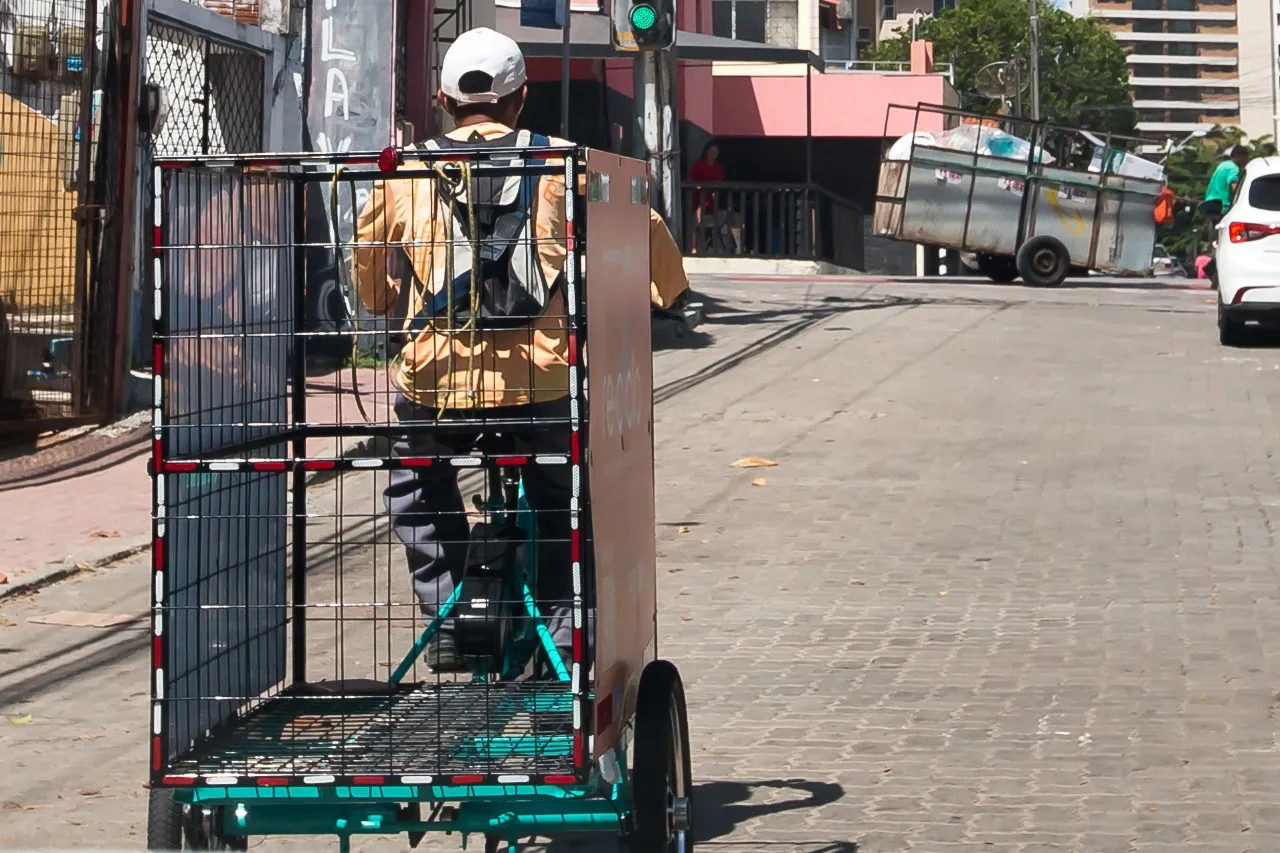Em pouco menos de 3 meses, com duas associações atuando com os triciclos, mais de 53 toneladas de resíduos já foram coletadas