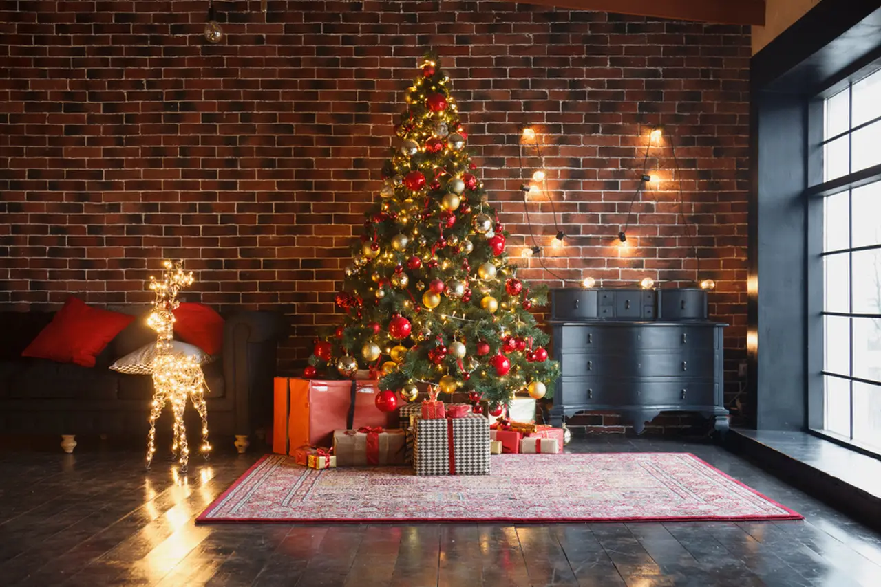 Imagem da notícia: Quanto custa montar uma árvore de Natal? Veja dicas para economizar 