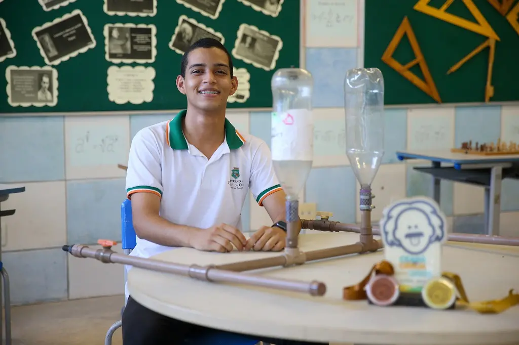 Imagem da notícia Jovem cearense se destaca com projeto que facilita a irrigação no interior do estado 
