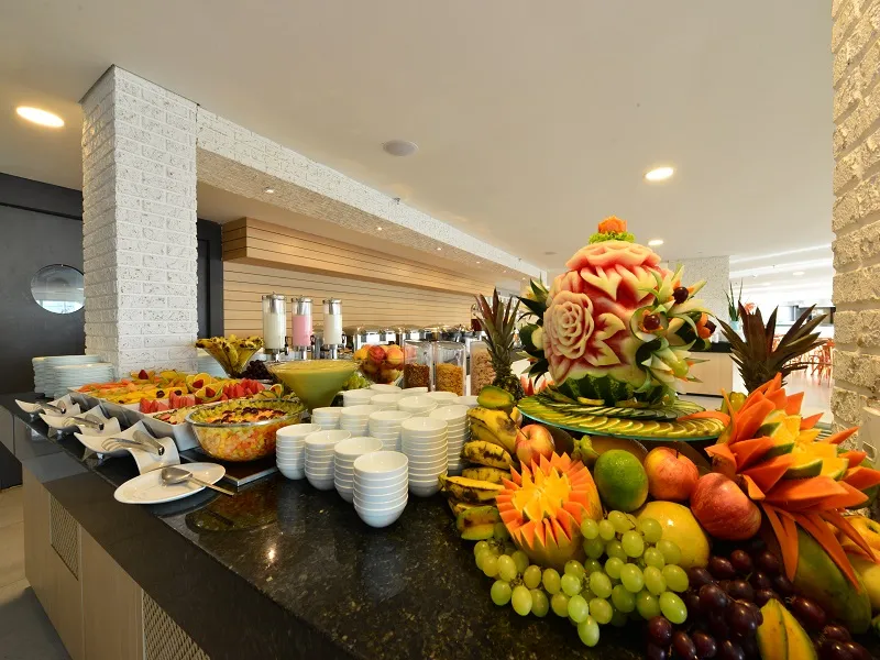 Café da manhã do Gran Mareiro conta com diversidade de frutas