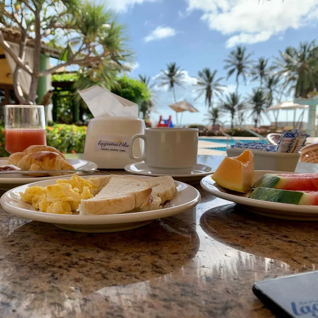 Na Prainha, em Aquiraz, o restaurante serve café da manhã todos os dias