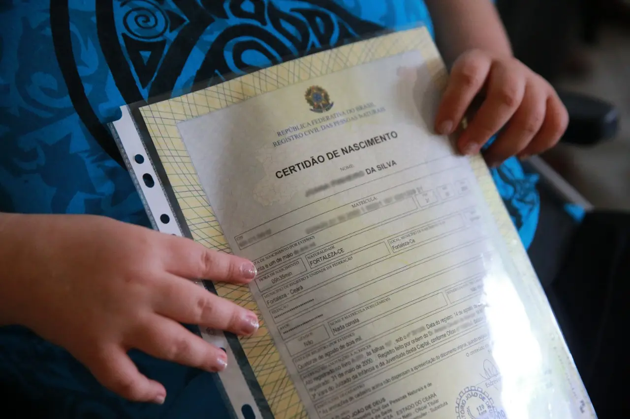 Imagem da notícia: Maria Alice e João Miguel são os nomes mais registrados no CE em 2022; veja os mais comuns
