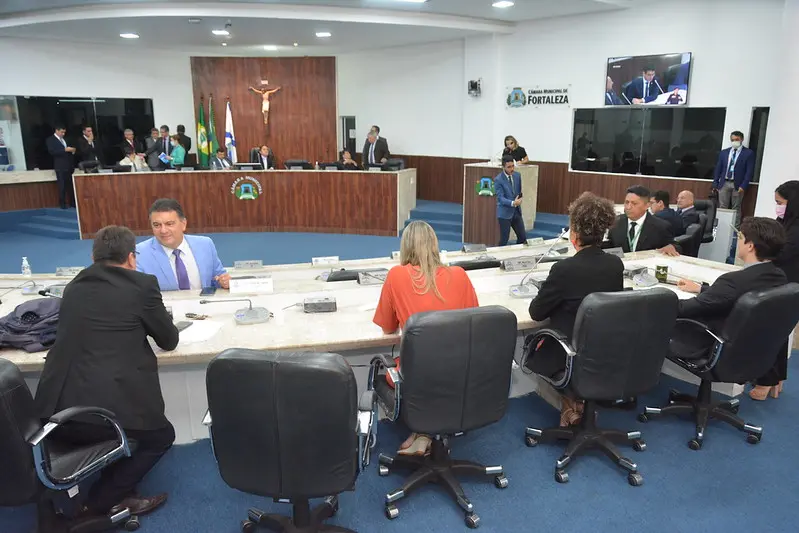Imagem da notícia: Orçamento da Prefeitura de Fortaleza para 2023 é aprovado na Câmara Municipal