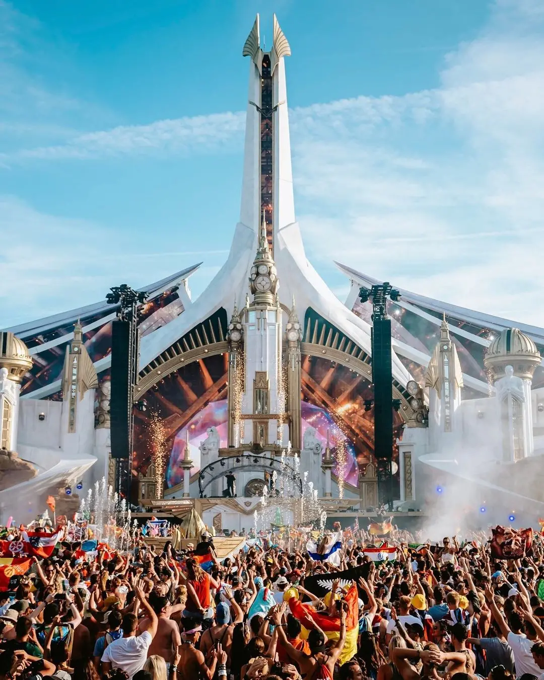 Imagem da notícia: Tomorrowland divulga preços do festival no Brasil; confira