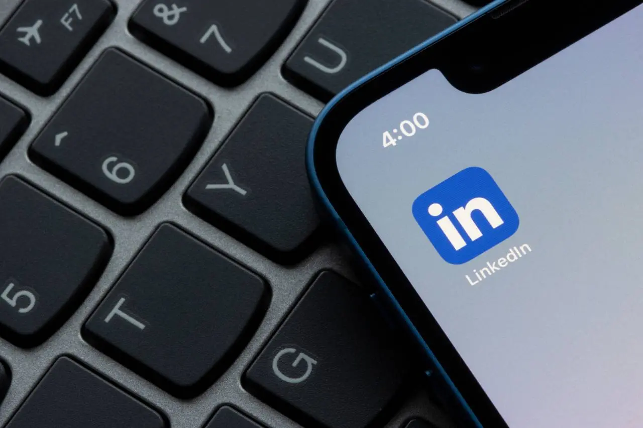 Imagem da notícia: Como o LinkedIn pode ajudar a atrair oportunidades de emprego?