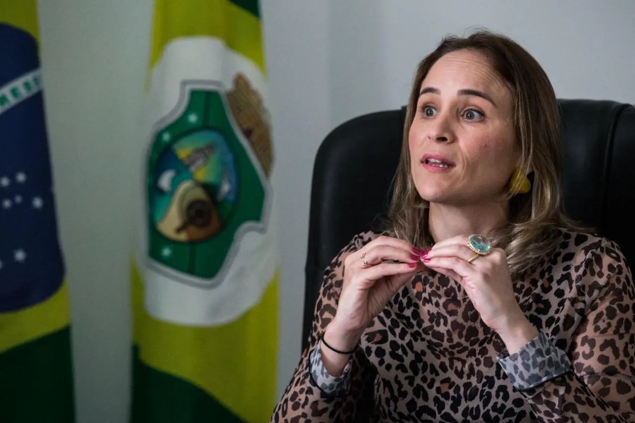Imagem da notícia: Fernanda Pacobahyba é mais uma cearense confirmada em cargo de destaque no MEC