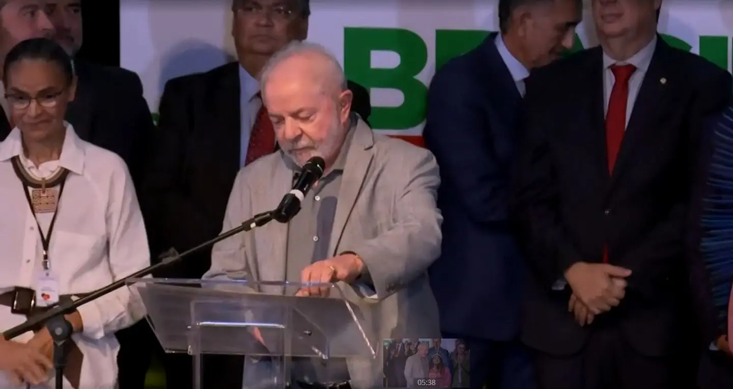 Imagem da notícia: Lula anuncia os 16 ministros restantes para próximo governo; veja nomes